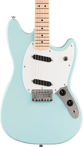 جيتار كهربائي Squier Sonic Mustang، مع ضمان لمدة عامين، لون أزرق دافني، لوحة أصابع خشب القيقب in Kuwait