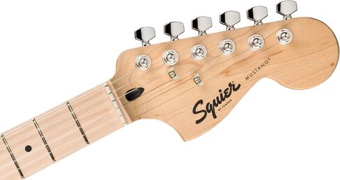 جيتار كهربائي Squier Sonic Mustang، مع ضمان لمدة عامين، لون أزرق دافني، لوحة أصابع خشب القيقب in Kuwait