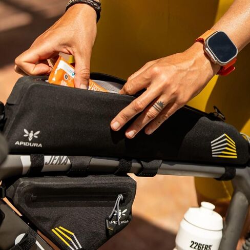 Apidura Racing Long Top Tube Pack, Black, 2L in Kuwait