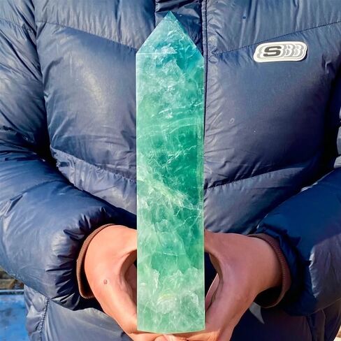 Beautiful Fluorite Crystal Column Magic Wand Obelisk Point (Size : 700-800g) in Saudi Arabia