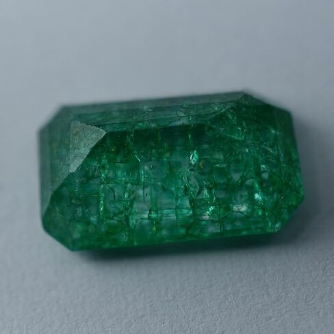 NATURAL Green Emerald 10.23 Ct CERTIFIED Emerald Cut Loose Gemstone Ring Size in Kuwait