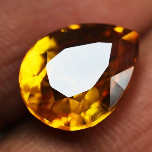 Excellent Quality 8.35 Ct Yellow SAPPHIRE Natural Gemstone Pear Cut CERTIFIED in Kuwait