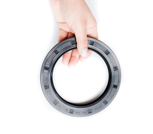 EAI Oil Seal 105mm X 160mm X 12mm (5 PCS) TC Double Lip w/Spring. Metal Case w/Nitrile Rubber Coating in Kuwait