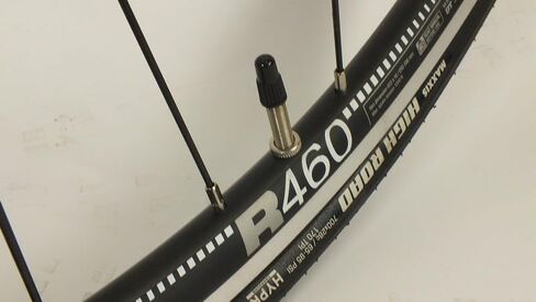 مجموعة عجلات دراجة الطريق 700c DTS R460 Shimno Hubs 700 x 28c أنابيب إطارات الطرق العالية أسياخ in Kuwait