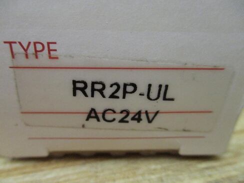 مرحل طاقة IDEC RR2P-ULAC24V، اتصال DPDT، مرحل صناعي 10 أمبير، ضوء مؤشر، تصنيف HP للمحركات الصغيرة والملفات اللولبية، جهد ملف 24 فولت تيار متردد، طرف 8 دبابيس، متين in Kuwait