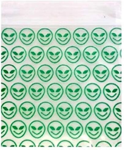 200-1.5" x 1.5" 1515 Small Zipper Lock Baggies Craft Resealable Plastic Baggy 2 Mil Zipper Poly Bags (Black) in Kuwait