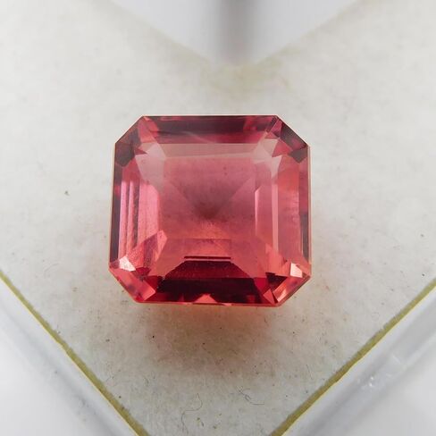 7.95 Ct Square Cut Natural Sapphire Orange CERTIFIED Ring Size Loose Gemstone in Kuwait