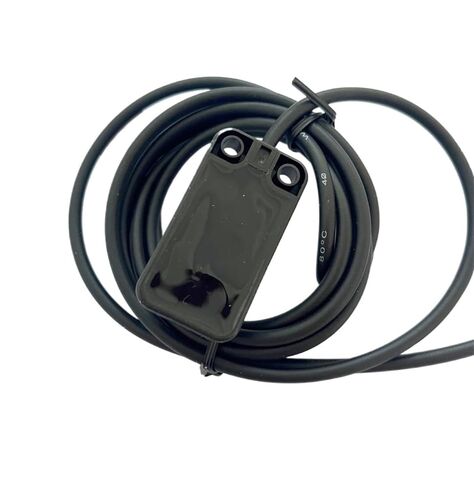 4pcs PFI25-8DN Black Color DC Three-Wire NPN Elevator Proximity Switch - Lift Spare Parts Proximity Switch in Kuwait