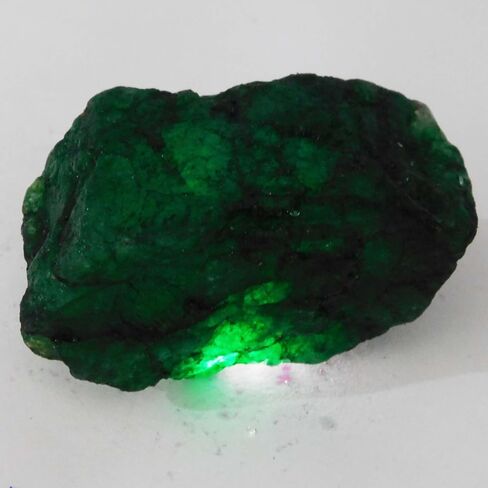 Natural Green Huge Rough Earth-Mined 115.3 Ct Emerald CERTIFIED Gemstone-w in Kuwait