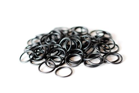 EAI AS568 O'Ring Seal #016 (Pack of 100) ID: 5/8" CS: 1/16" Buna-N 70A Durometer 5/8" x3/4" x1/16 Nitrile Rubber O Ring in Kuwait