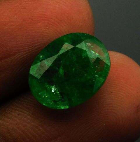 6 Ct Natural CERTIFIED Emerald Oval Cut Green Colombian Ring Size Loose Gemstone in Kuwait