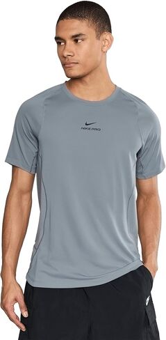 قميص Nike للرجال Pro Training Dri-fit بأكمام قصيرة in Kuwait