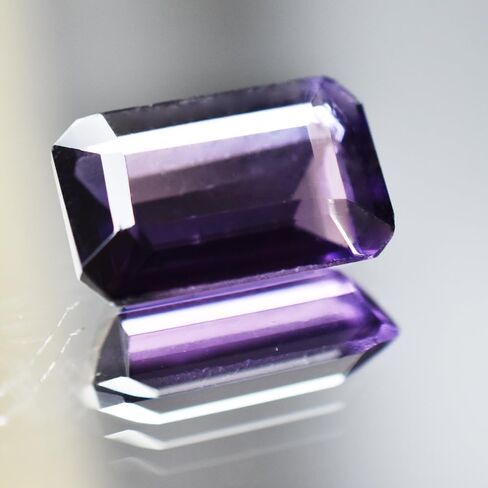 Top Quality Natural Sapphire 9.55 Ct CERTIFIED Emerald Cut Rare Purple Gemstone in Kuwait