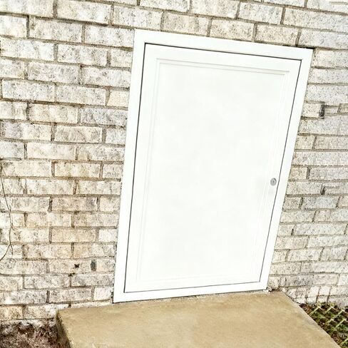 Soundproof Access Panel with Lock - 14x30in Aluminum Access Door for Walls & Ceilings, Ideal for Plumbing & Electrical Cables, Durable & Secure Cover Plate in Kuwait