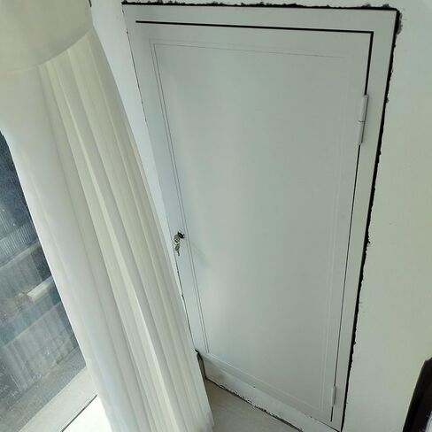 Lockable Aluminum Access Door - Sound-Insulated Inspection Panel with Key Lock for Wall/Ceiling - Secure Utility Maintenance Hatch (22x50in/56x127cm) in Kuwait