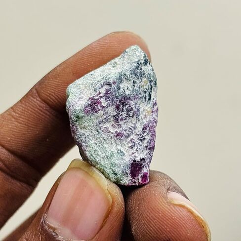 Natural Ruby Zoisite 75.10 Ct Uncut Rough CERTIFIED Gemstone For Collectors in Kuwait