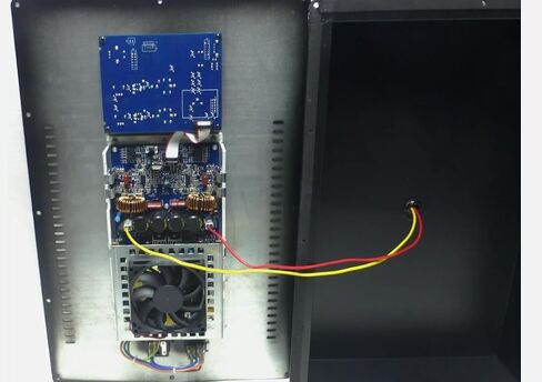 LASE Power Amplifier Intended for Mackie SRM 1801 w/DSP (110V) in Kuwait