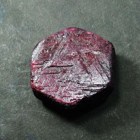 122 Ct Certified Natural Ruby Rough Huge Size Uncut Red Ruby in Kuwait