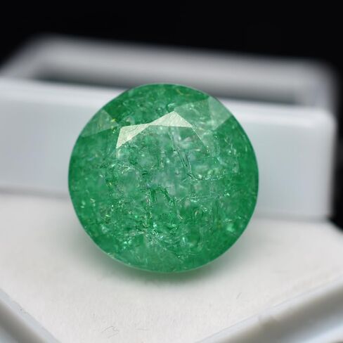 20.55 Ct Natural Certified Round Cut Genuine Green Emerald Gemstone in Kuwait