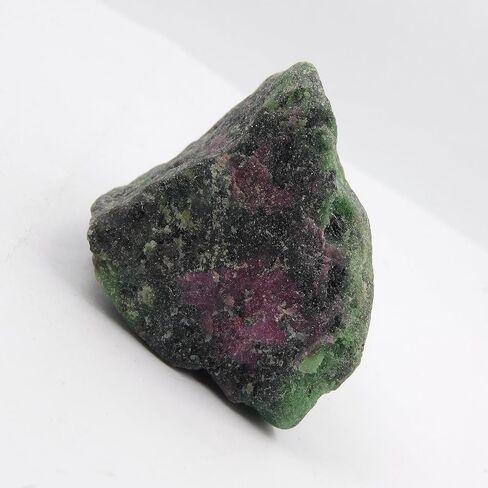 42.7 Ct CERTIFIED Natural ruby zoisite Rough Earth Mined Red Green Gemstone in Kuwait
