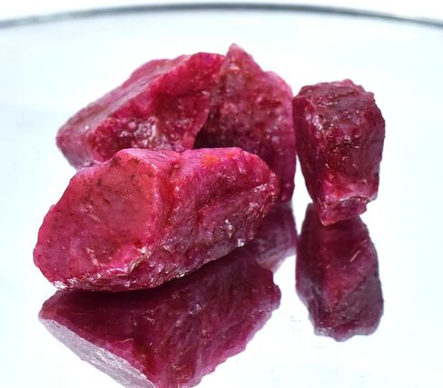 Raw Rough Uncut Natural Red Ruby 98.6 Ct Lot Loose Gemstone CERTIFIED in Kuwait