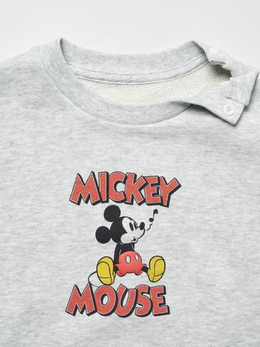 سترة UNIQLO BABIES TODDLER in Kuwait