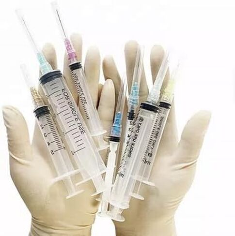 1ml Luer Lock Tip Disposable Syringe with Needle Gauge Size 30G 13MM (0.5 inch), Individually Sealed, Hygienic and Blister Wrapped - (Pack of 30) in Kuwait