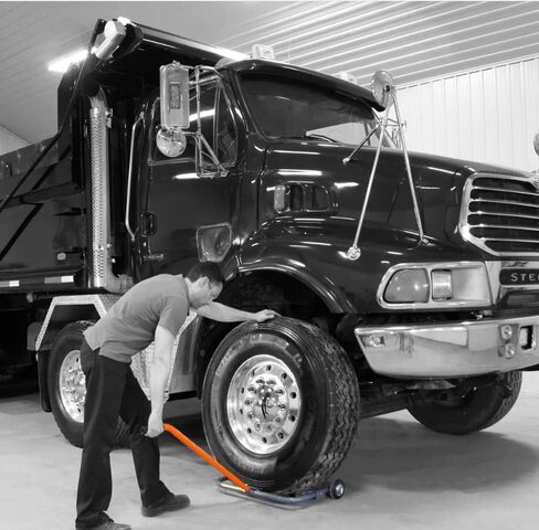 Martins Industries MSTWD عجلة دوللي شديدة التحمل للإطارات الكبيرة والشاحنات والحافلات ونصف للمحلات التجارية والجراجات، مصنوعة من الفولاذ، حركة 360 درجة، تصميم مريح in Kuwait
