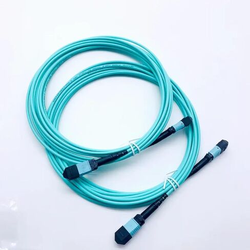 وصلة توصيل الألياف الضوئية FTTH ذات 12 نواة MPO-MPO OM3 5M أنثى من النوع B in Kuwait