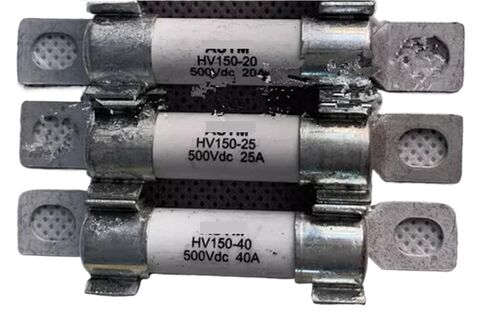 فيوز مركبة الطاقة الجديدة: HV150-20 20A 500VDC / HV150-25 HV150-30 HV150-32 HV150-40 HV150-50(HV150-32 32A) in Kuwait