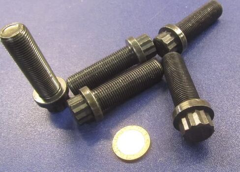 سبائك الصلب 12 نقطة PT البراغي 5/8-18 "× 2.00" طول 5 قطع in Kuwait