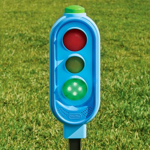 Little Tikes Red Light Green Light, Active Play Sports Toys, for Boys and Girls Ages 3+ Years in Kuwait
