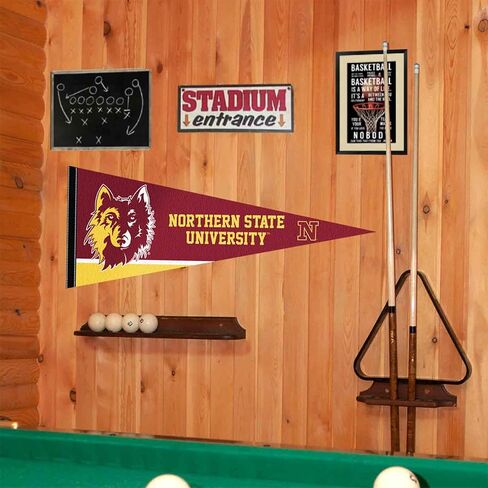 شركة College Flags & Banners Co. علم ذئاب الولاية الشمالية Wordmark Pennant Flag in Kuwait