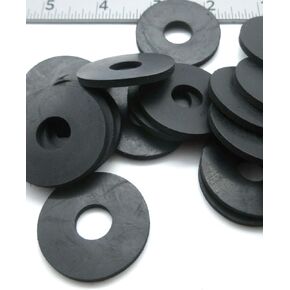 غسالات مطاط EPDM سوداء، عبوة من 25 قطعة، 1 1/2 بوصة OD × 1/2 بوصة معرف × 1/8 بوصة سميكة، غسالات مطاطية مسطحة in Kuwait