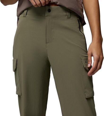 Columbia Women's Silver Ridge Elite Pant, Stone Green, 8 Short in Kuwait