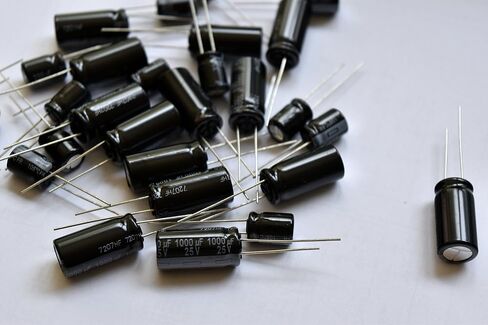 Replacement for 6 pcs Panasonic FR Series Capacitors 10V 4700uf Ultra Low ESR in Kuwait