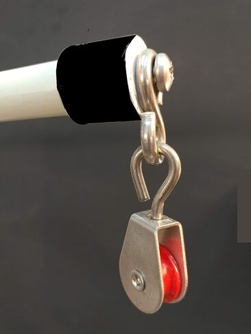 تم تثبيت سياط الإرساء على خلوص إضافي للقوارب الصغيرة إلى الكبيرة حتى 40 قدمًا. أعمدة من الألياف الزجاجية الصلبة بطول 1 بوصة وقسمين 14 قدمًا و7 بوصات. حاملات الأعمدة من الألومنيوم المطلي بالمسحوق. in Kuwait