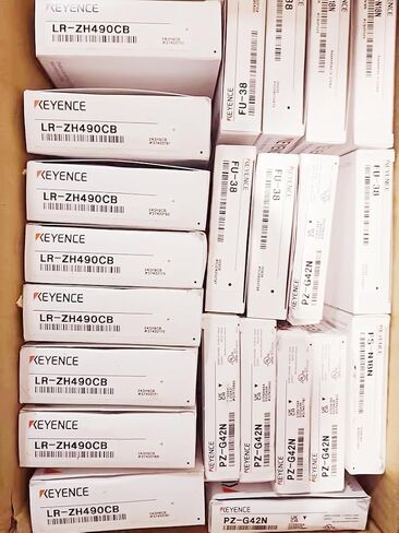 1 قطعة 100% جديد مستشعر الليزر KEYENCE LR-ZH490CB الاستشعار 10-30 فولت تيار مستمر 100mA in Kuwait