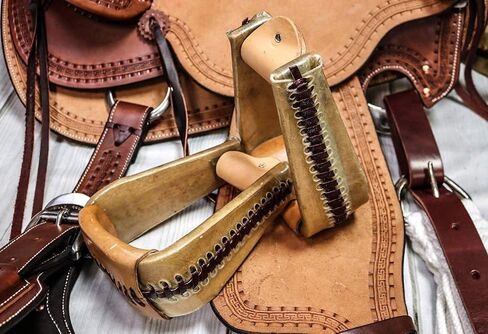 M-Royal Saddles 3 بوصات روبر من الجلد الخام ركاب غربي مداس واسع من الخشب الأساسي لركاب الحصان in Kuwait
