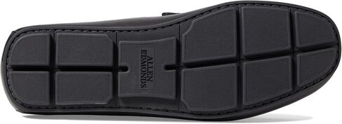حذاء Allen Edmonds الرجالي ذو طراز القيادة الكلاسيكي in Kuwait