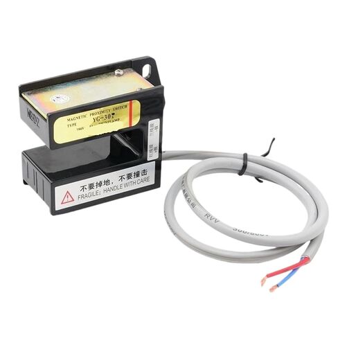 10 pcs Elevator Leveling Sensor Switch Lift Parts YG-30B in Kuwait