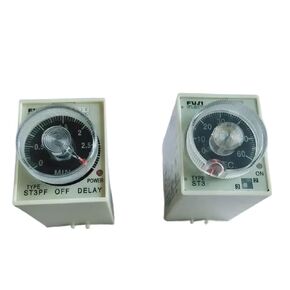 ST3PF 12V/24V36V/48V/127V/110V/220V/380V انقطاع التيار الكهربائي تأخير الموقت الوقت التتابع 8Pin 1S/5s/10S/30S/60S/3M/5M/10M/30M/60M(10S ، 12V) in Kuwait