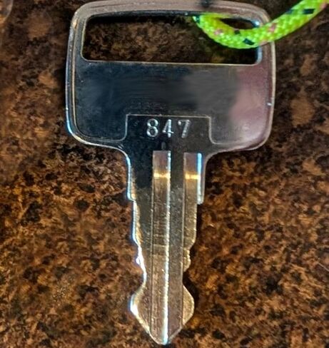 Cut & Ready to Work Boat Key that fits a Mercury Boat Ignition Lock/Boat Switch Key/Replacement Boat Key Compatible with Mercury/Code 463 in Kuwait
