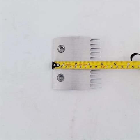 مشط السلالم المتحركة AL قطع غيار المصعد قطع غيار الرفع 2L08785A L108mm W100mm فتحة المساحة 60 مم CTR 108 * 100 * 60 مم 12T in Kuwait