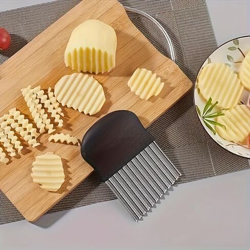 1PC Stainless Steel Wavy Cutter, Multi-functional Wave Blade for Fruits, Vegetables, Salads, Durable Blade for French Fries, Carrot Slices,Essential Kitchen Gadget (Black) in Kuwait