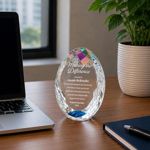 كأس Baudville Radiant Ellipse Crystal Trophy - نقش شخصي يصل إلى ثلاثة أسطر واختيار الآية المكتوبة مسبقًا - يأتي في صندوق هدايا - جائزة لإنجاز تقاعد صديق الموظف in Kuwait
