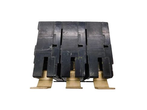 Eaton QBHW3050H Breaker, Bolt On, 50A, 3P, 240VAC, Type QBHW, 22 kAIC, CB in Kuwait