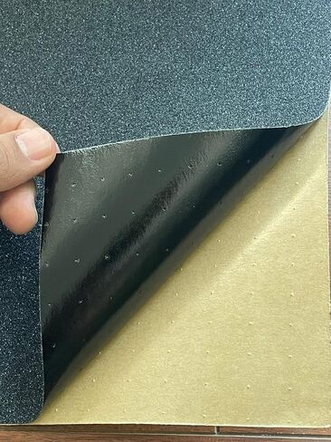شريط قبضة لوح التزلج مكون من قطعتين مقاس 9 × 33 بوصة - صفائح شريط لاصق أسود من كربيد السيليكون، ذاتية اللصق خالية من الفقاعات، شريط تزلج مقاوم للماء لألواح التزلج واللوح الطويل والدراجة والسكوتر in Kuwait