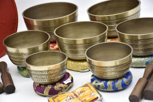 Natural Kasa Thado Singing Bowl Set of 7 Chakras – Handcrafted Tibetan Bronze Singing Bowls from Nepal with Mallets, Cushions & Carry Case – Sound Healing, Meditation, Yoga & Reiki Set in Kuwait