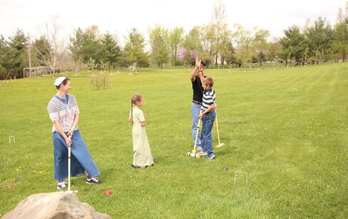 Deluxe 8-Player Croquet Game Set with Duffel Carry Bag (Eight 32" Handles) in Kuwait